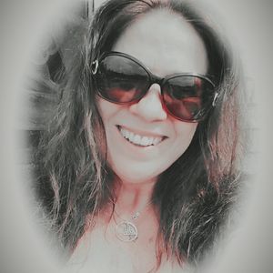 Meet your Posher, Renee